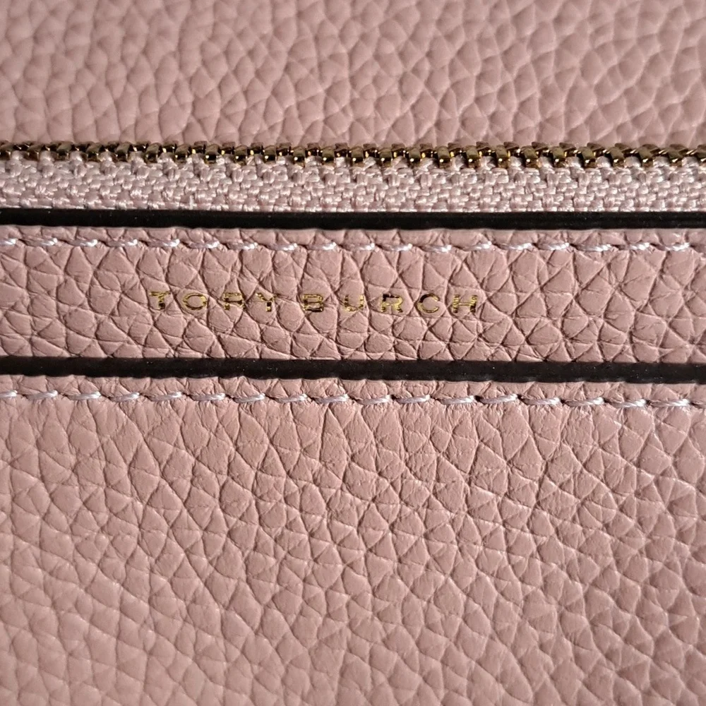 Tory Burch Britten Wallet Wristlet